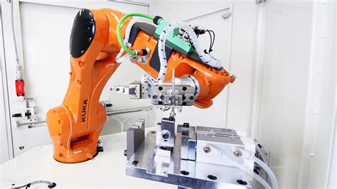 Tool Robot .